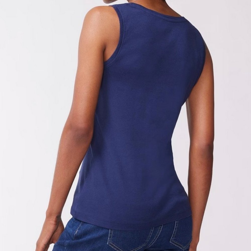 NEW WITH TAGS Chico's 100% cotton V-Neck Tank. Midnight: Navy Blue. Medium. - Picture 2 of 9